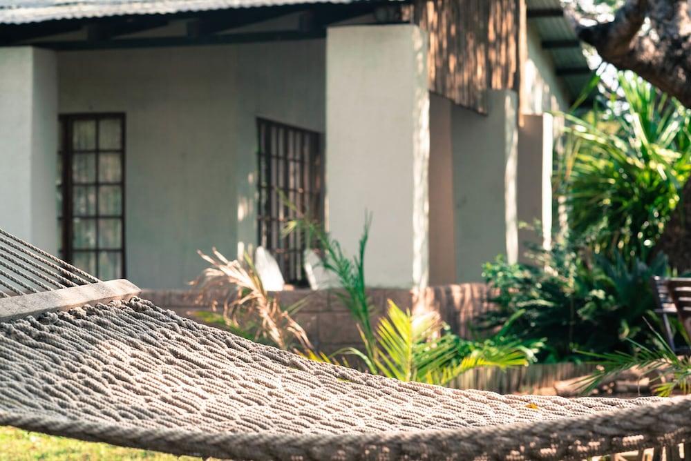 Emdoneni Lodge Хлухлуве Экстерьер фото